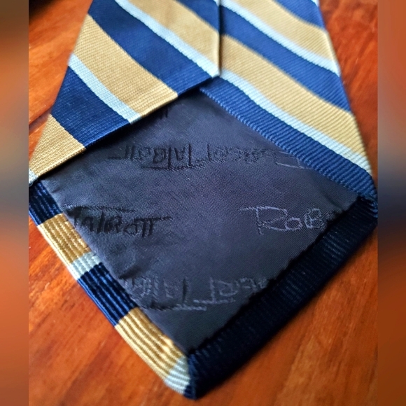 Robert Talbott Vintage Necktie. Gold, Blue, White Diagonal Stripe. - Picture 4 of 5